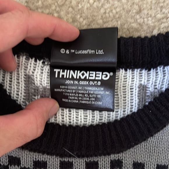 Star Wars sweater. Just decluttering and want it gone. - Picture 3 of 3